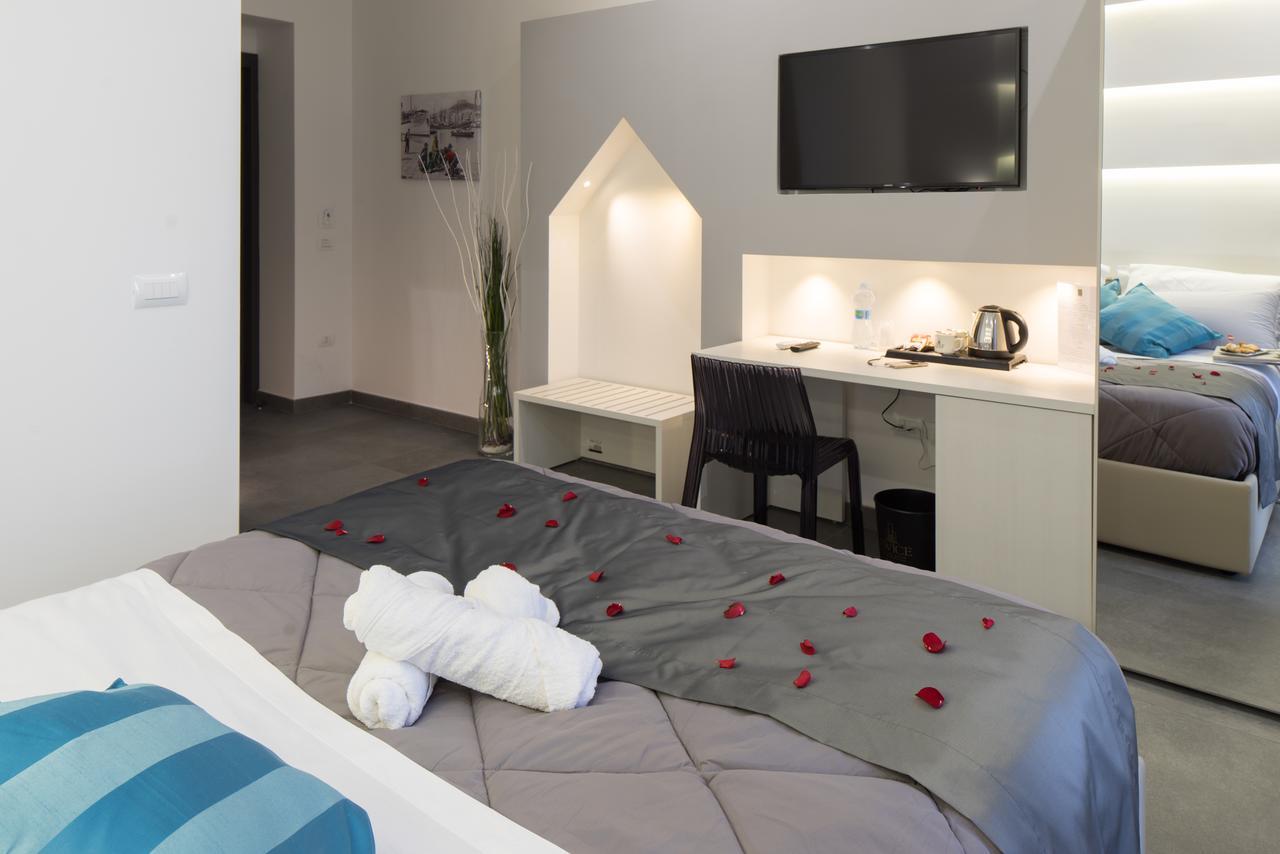 Bed and Breakfast Twice - Napoli Esterno foto
