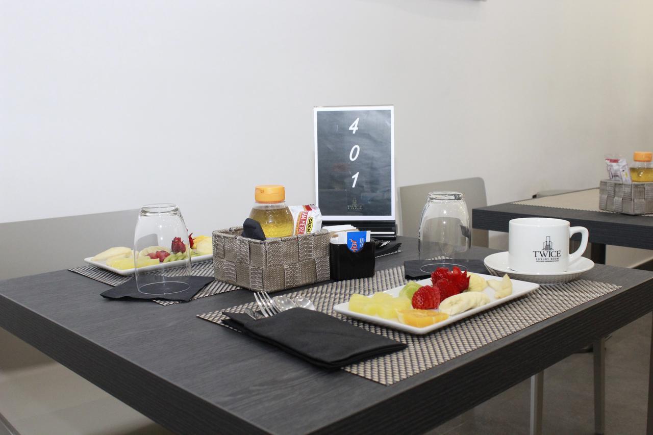 Bed and Breakfast Twice - Napoli Esterno foto